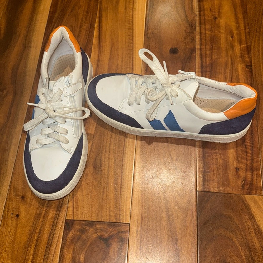 Lunella Italian Leather Tennis Shoes Size 36 - Children’s 4 or Women’s 5.5